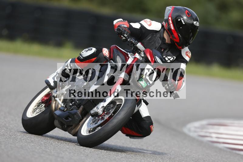 /53 16.09.2025 Track Day Domi Aegerter ADR/Gruppe gruen/7